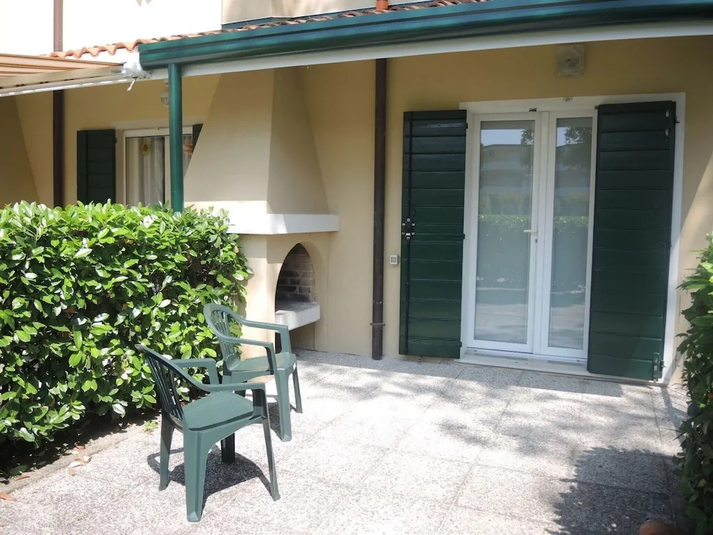 Lovely Apartment in Bibione With Swimming Pool