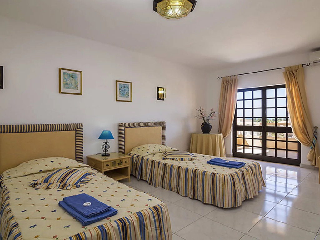Villa Villa Quinta do Sol by Interhome