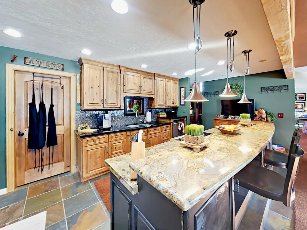 1667 West Village Round Road Home 4 Bedrooms 4 Bathrooms Home