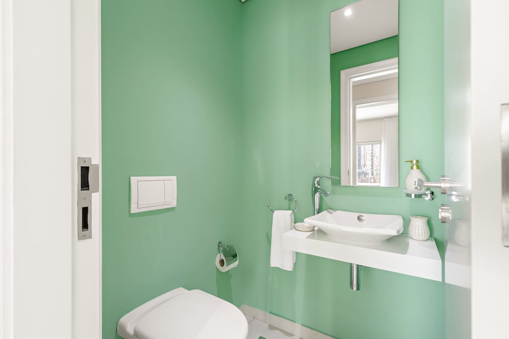 Silkhaus Premium 1BR at Amaya Tower in Reem Island