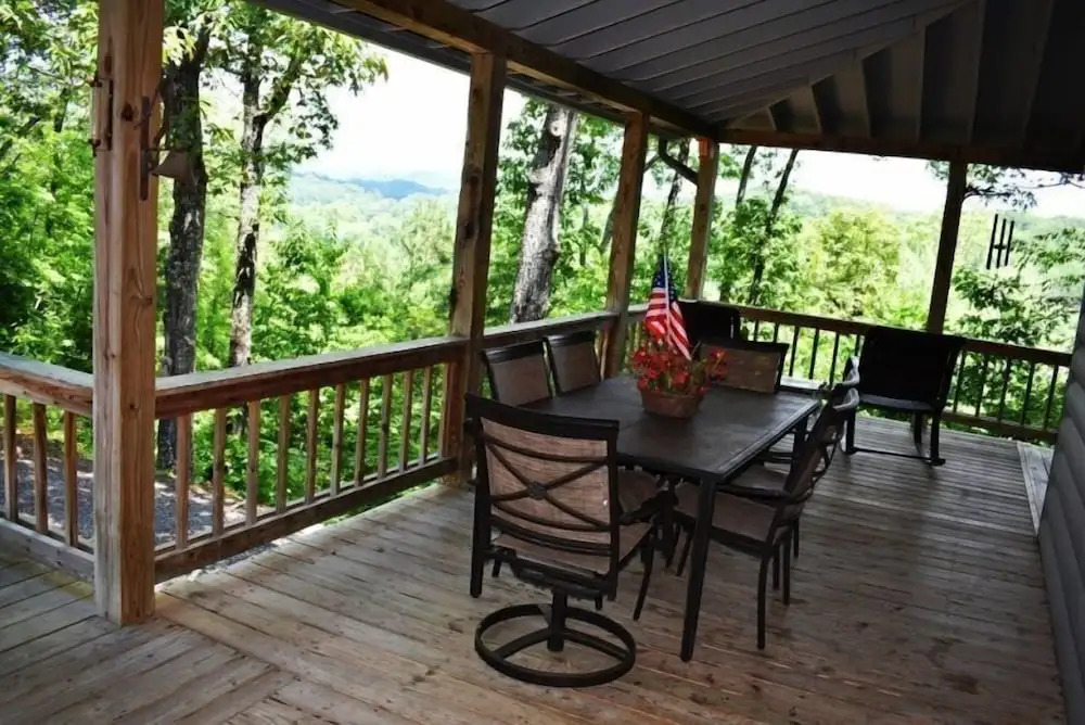 Mountain Rivers Lodge
