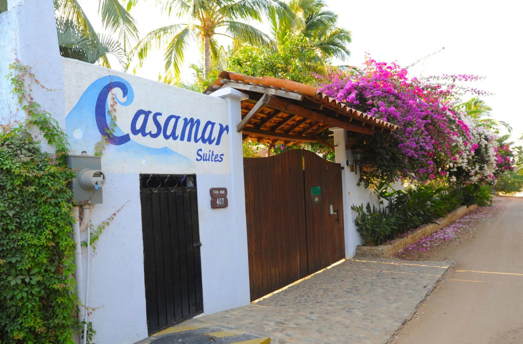 Hotel Casamar Suites