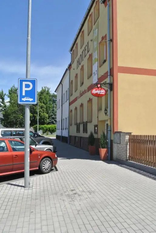 Hotel u Budvaru