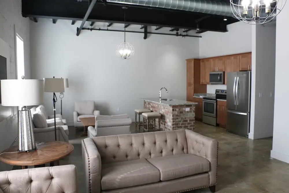 The Lofts at 517