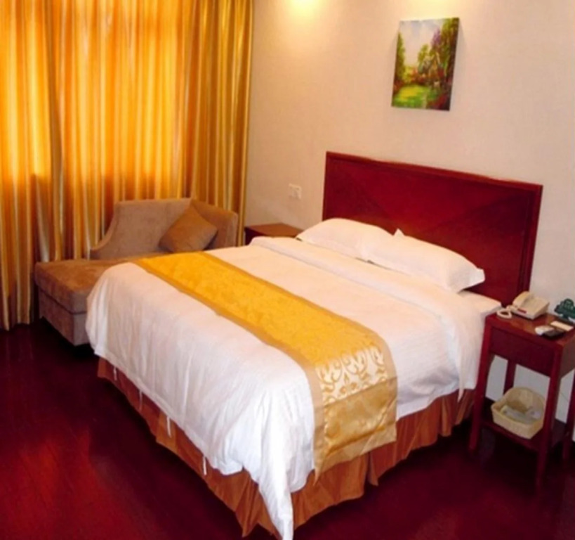 GreenTree Inn CangZhou Qing County JingFu (S) Street Express Hotel