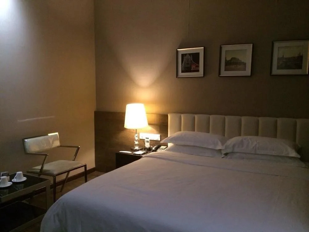Yida Vogue Hotel