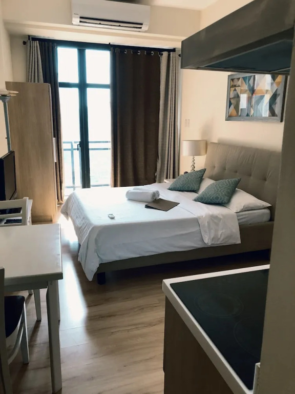 The Knightsbridge Residences