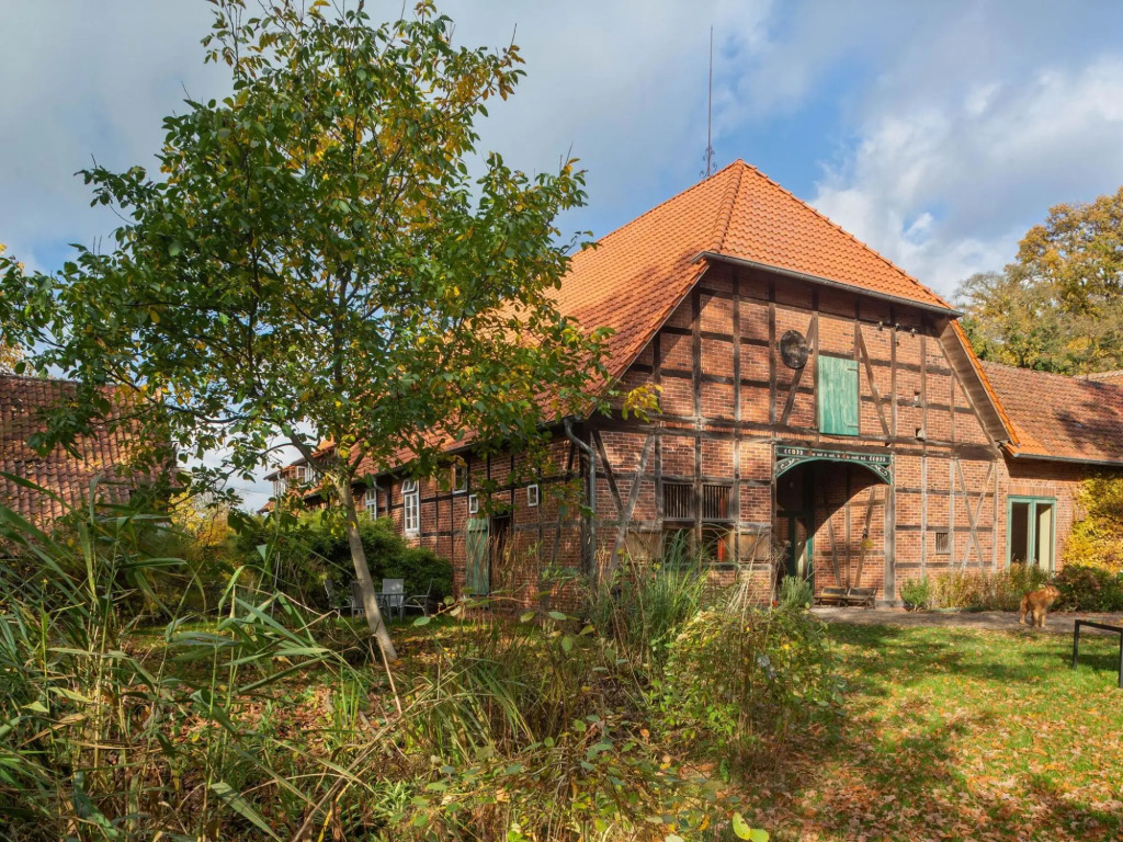 Bauernhaus nahe Langlingen Badesee