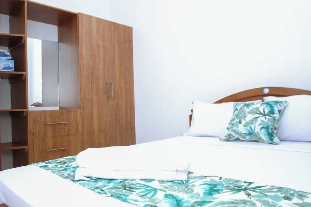 Lux Suites Casey's 1 Bedroom Apartments