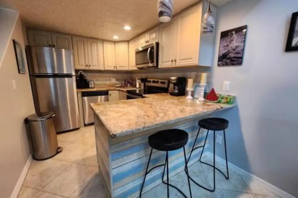 Multi-level Penthouse Deluxe - Sleeps 7 Pe112