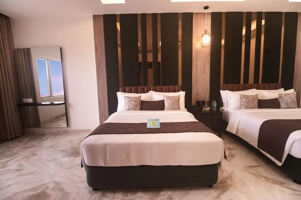 Hotel Star City