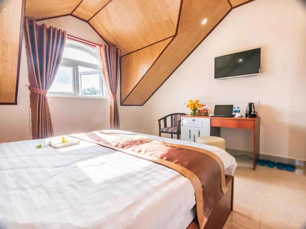 Aurora Hotel Dalat