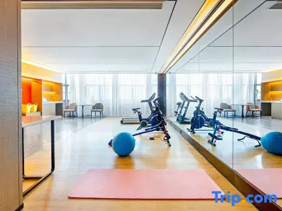 ECHENG Yicheng Hotel (Chongzuo South Station Aegean Shopping Center)