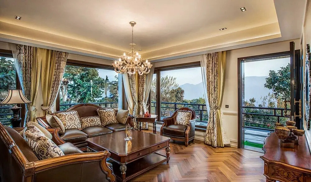 A Majestic Luxurious Rajasi Villa Overlooking The Ganges by Wanderlust