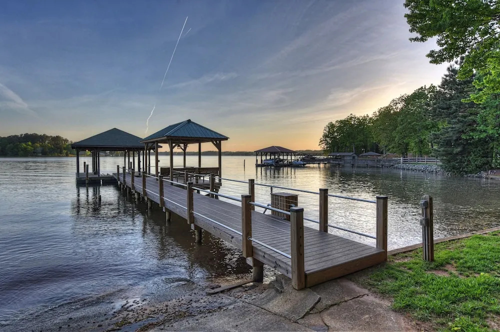 Serenity Cove