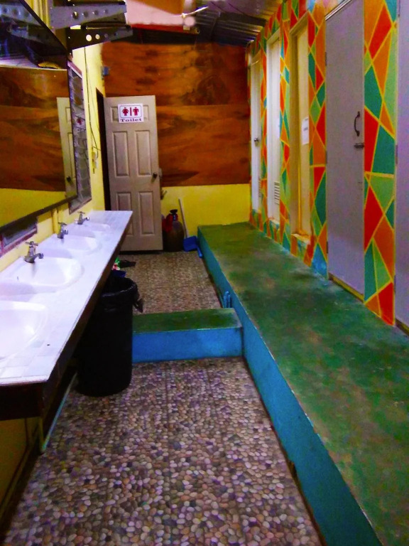 Babaji Hostel Aonang