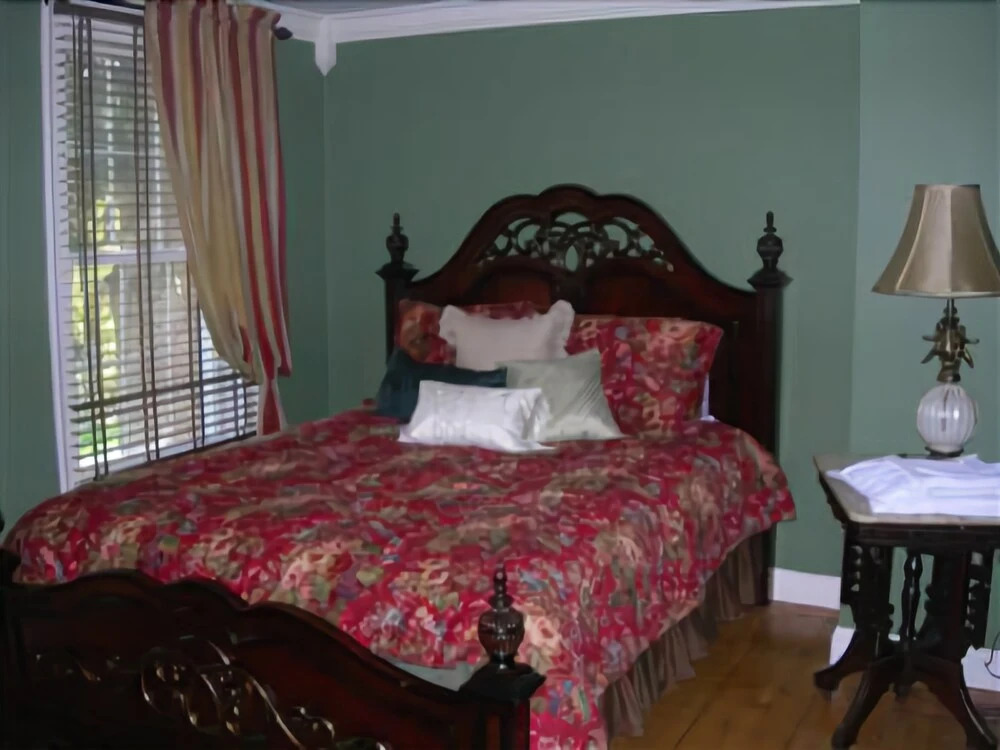 VanWinkle Inn