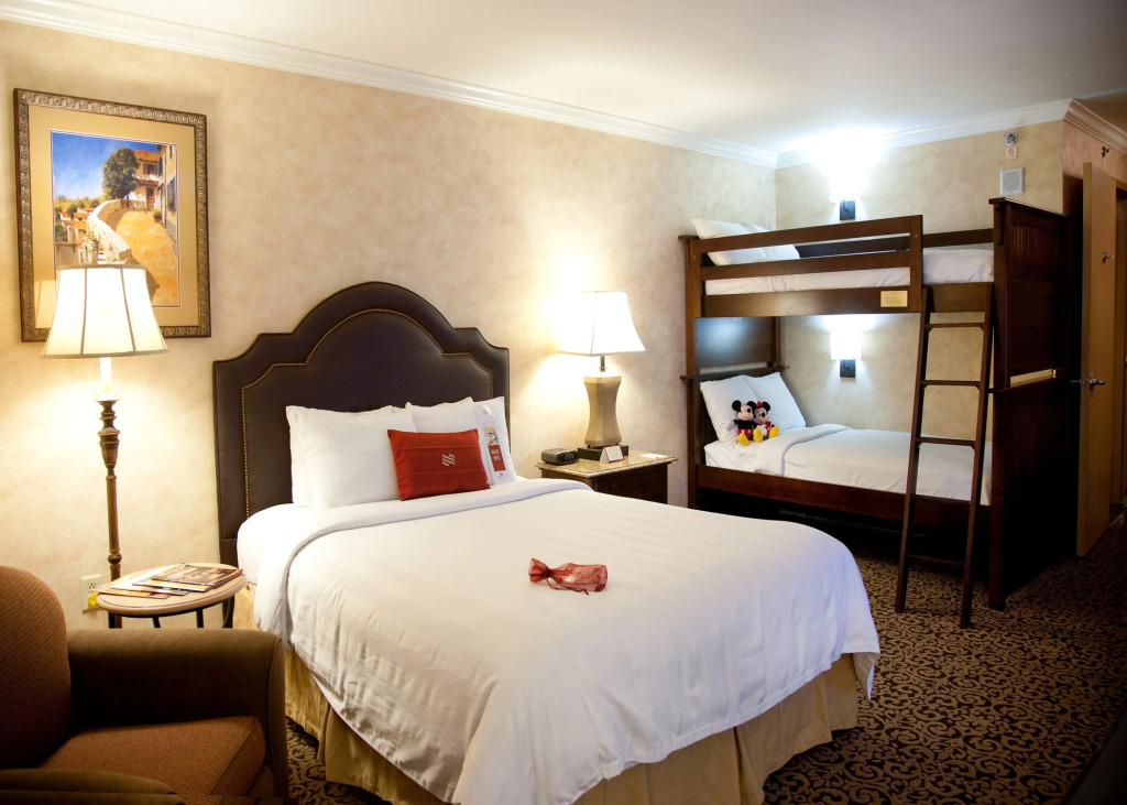 Delta Hotels by Marriott Anaheim Garden Grove