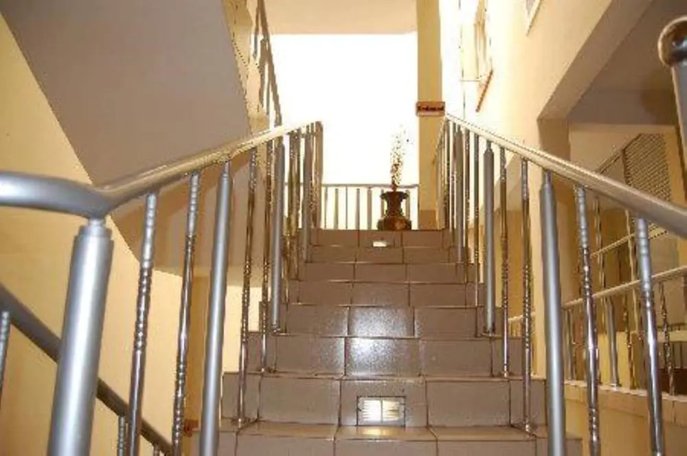 County Inn Hotel