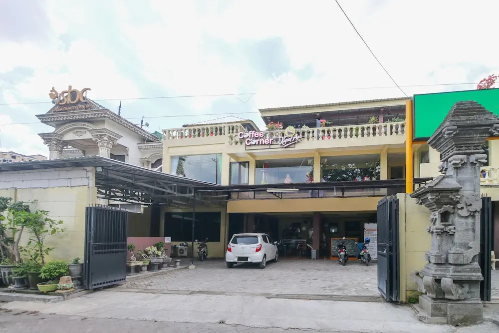 Airy Eco Syariah  Manunggal Kebonsari Blok B 9 Surabaya