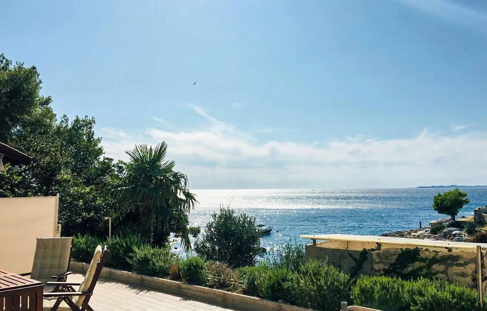 Awesome Apartment in Primosten With Wifi and 2 Bedrooms