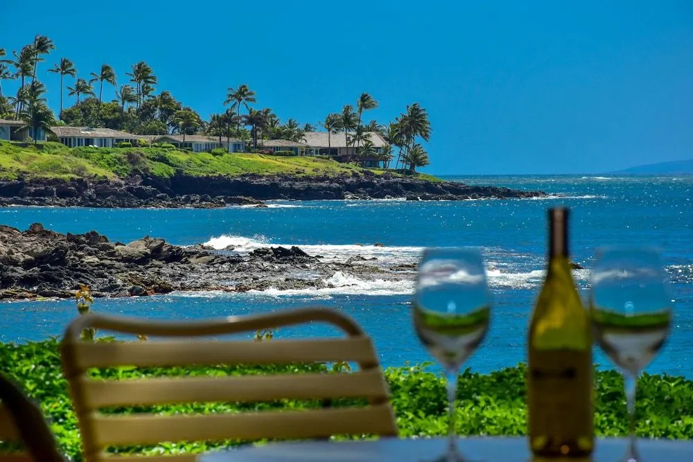 Napili Point A8 by RedAwning