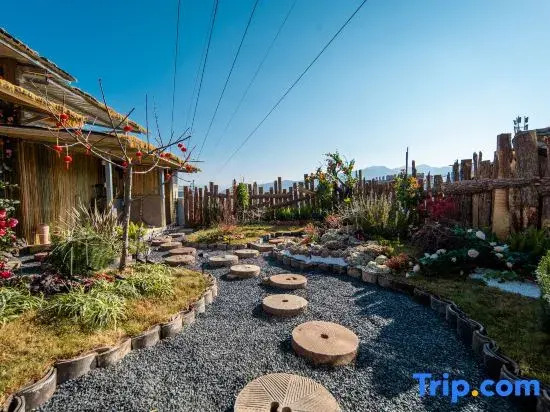 Jiujiu · Ancient City | Hanging Garden B&B (the Old Town of Lijiang Store)