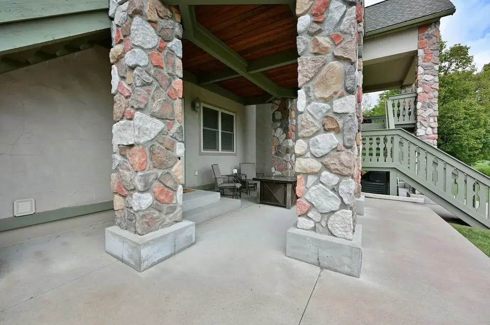 Unit 109 2 Bdrm/ 2 Ba 2 Bedroom Condo by RedAwning