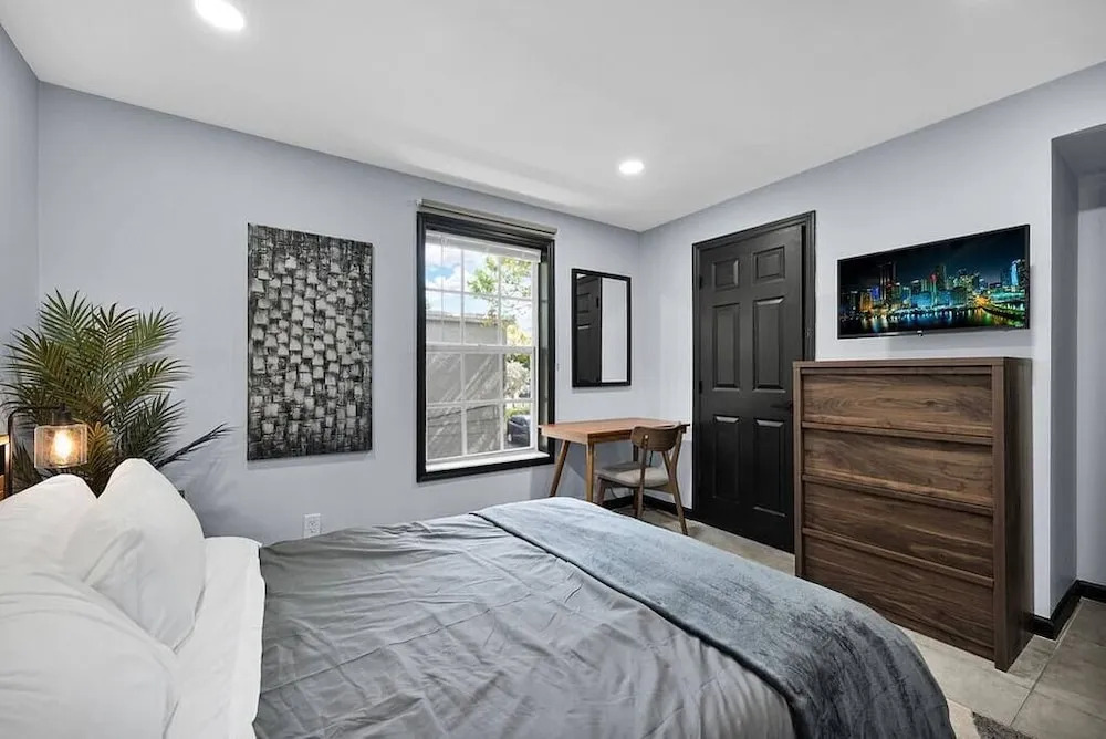 Luxury 2-bedroom Villa in Wilton Manors
