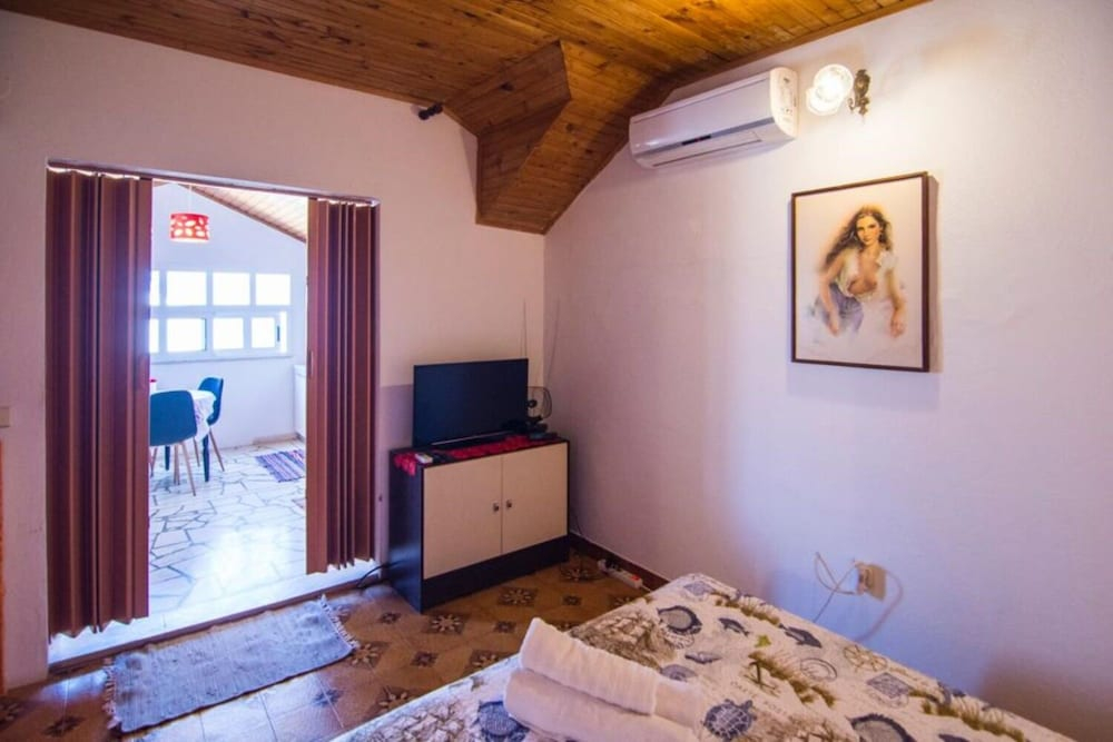 Apartment Ivo