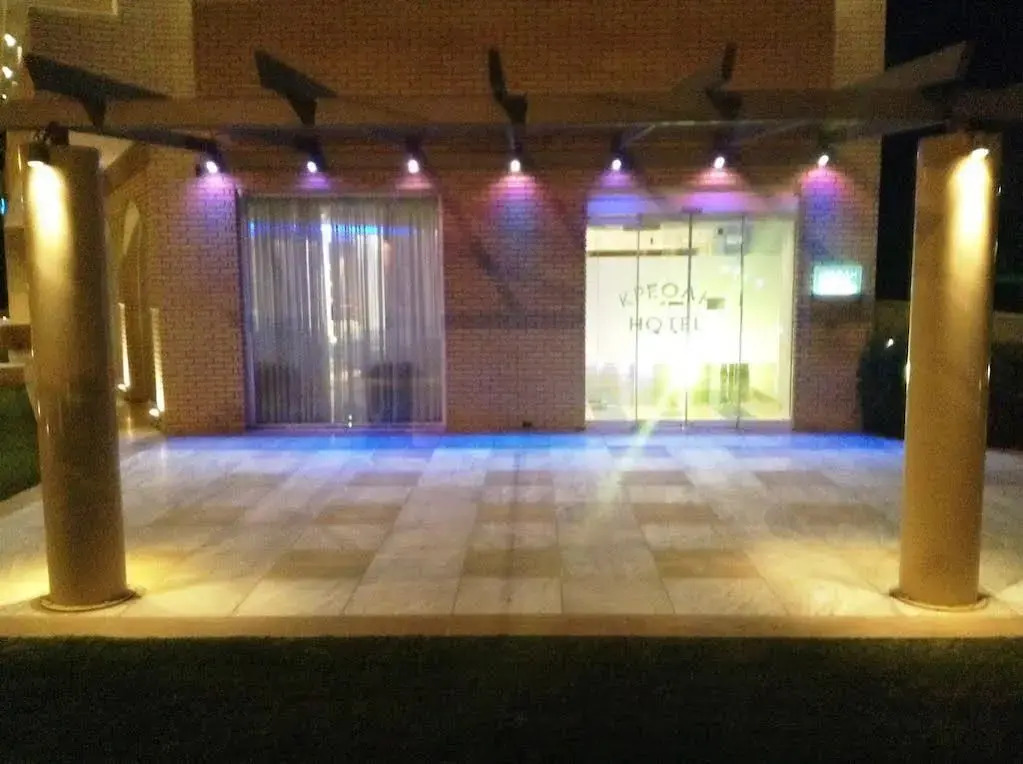 Kreoli Hotel