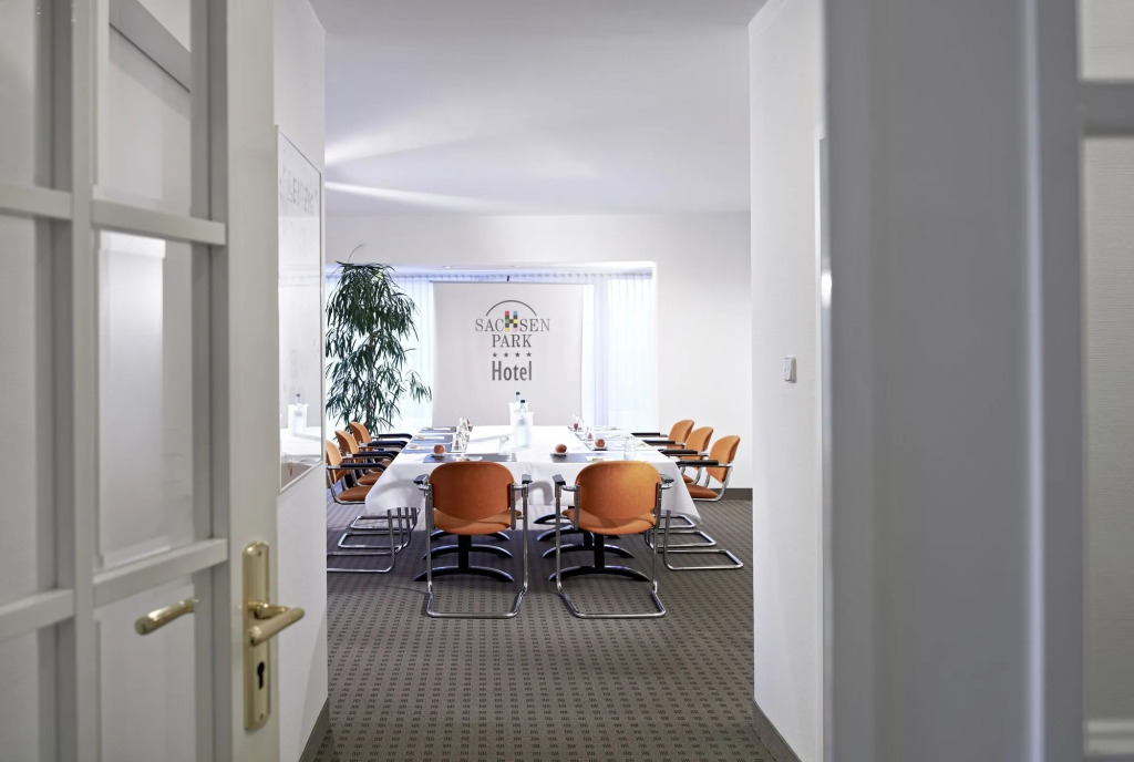 Sachsenpark-Hotel