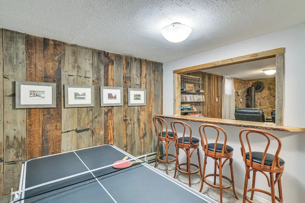 Pet-friendly Buena Vista Home w/ Yard & Hot Tub!