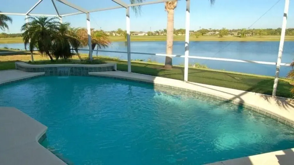 Ref 27 Modern 6 Bed Villa Lake and Golf View Private Pool