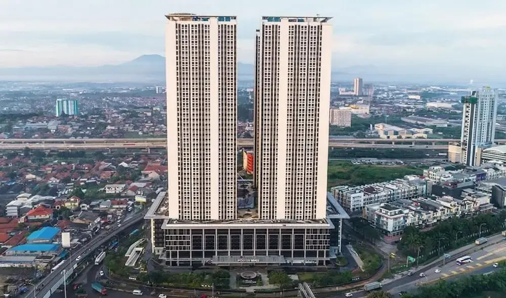 Louis Kienne Hotel Cikarang