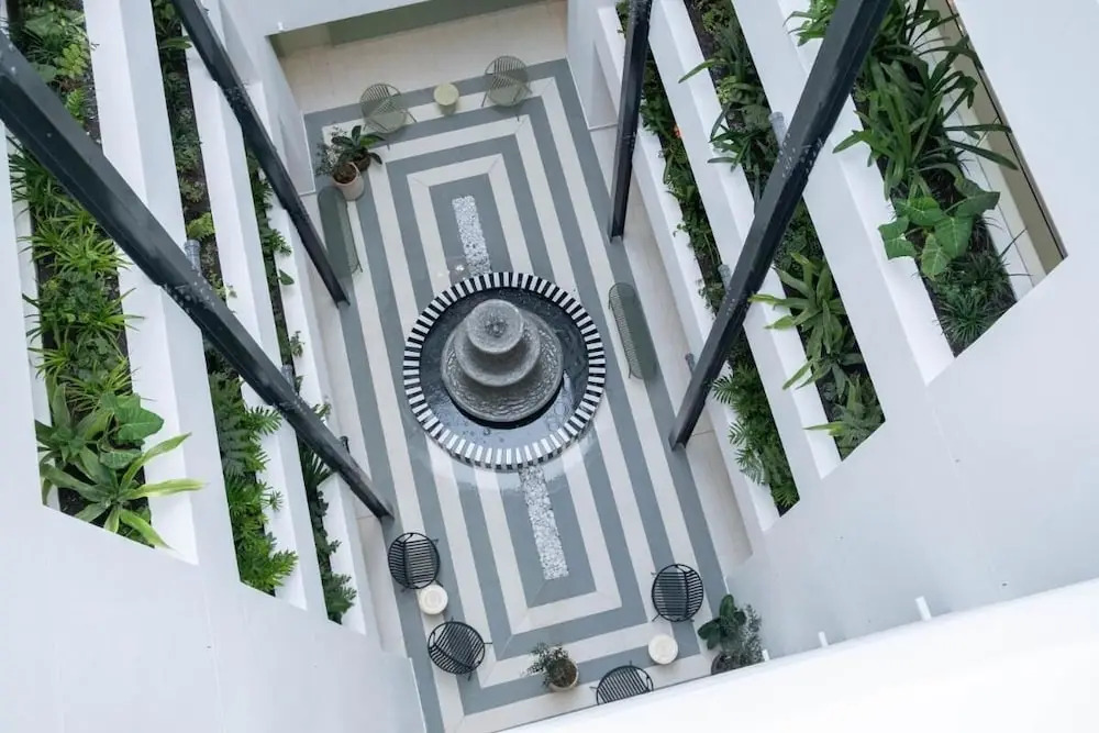 Luxurious Sea Point Studio Apartment