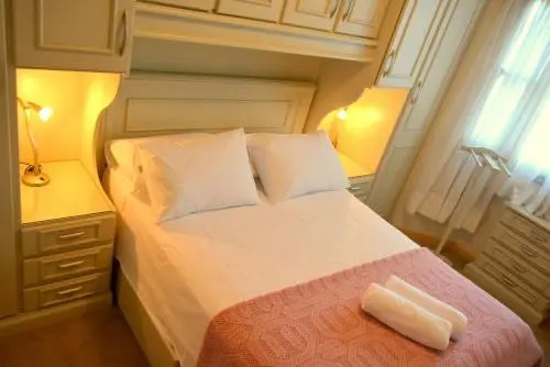 Rosa Apartamento Mont Serra
