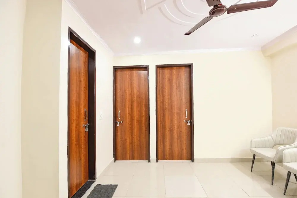 Fabhotel The King Residency