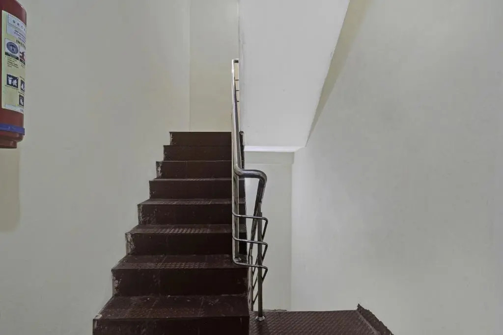 OYO Flagship 86010 T NAGAR Residency