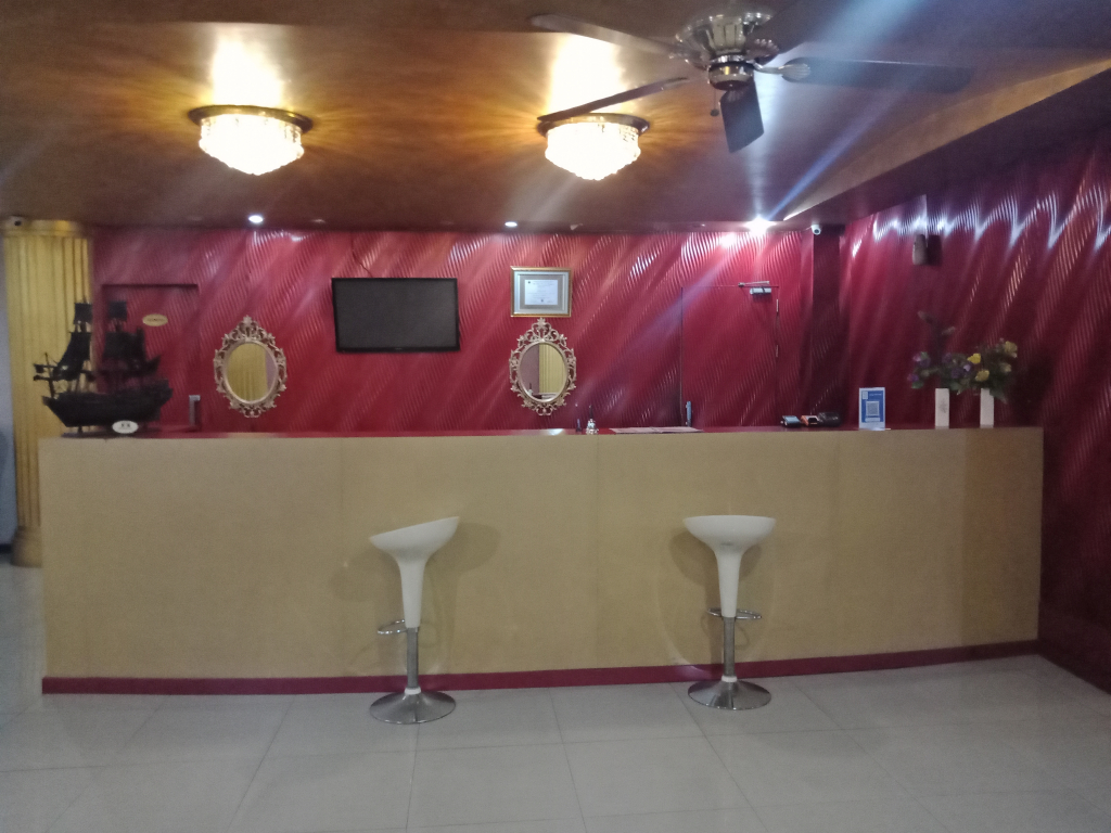 Collection O Medan City Center Near Manhattan Times Square Formerly Grand Z Suites