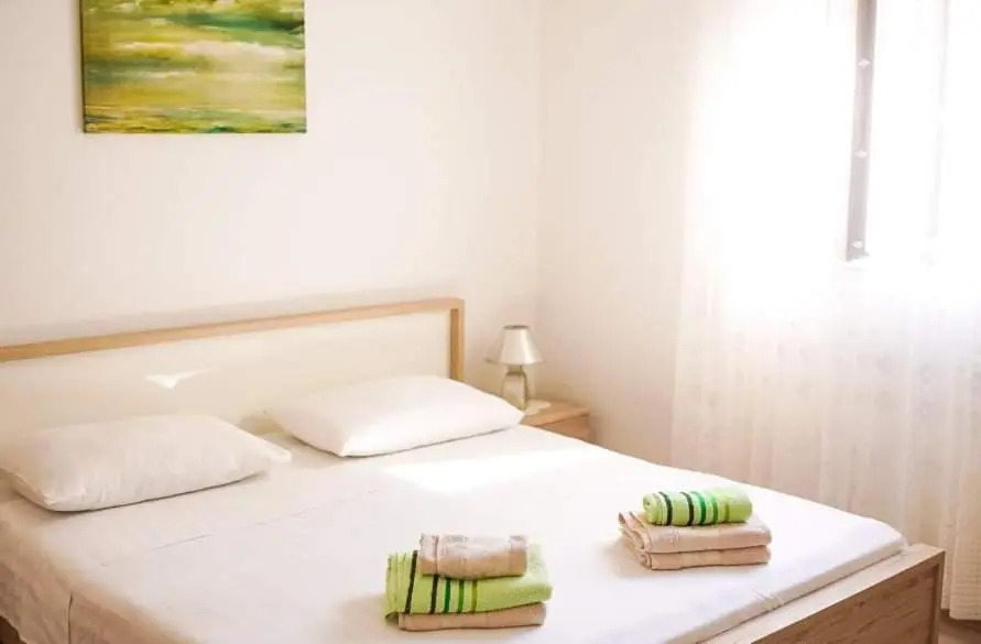 Apartments Jelka