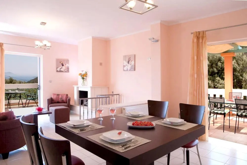 Charming Villa in Lefkada with Private Pool