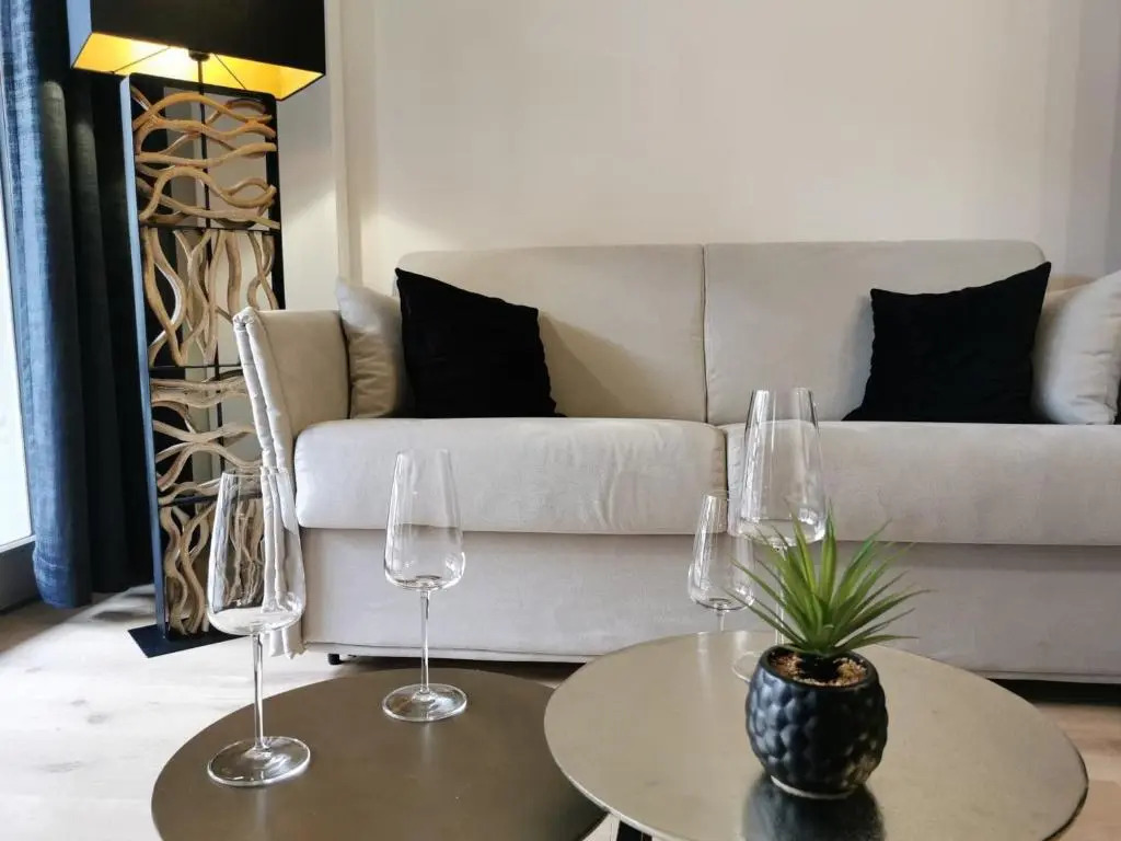 Charmant T2, Pied des Pistes, Centre-Village, Balcon, Parking - FR-1-685-16