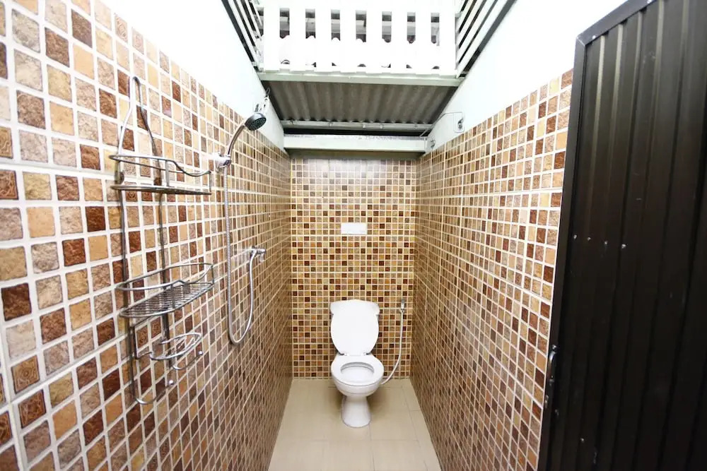 Win Backpacker Hostel