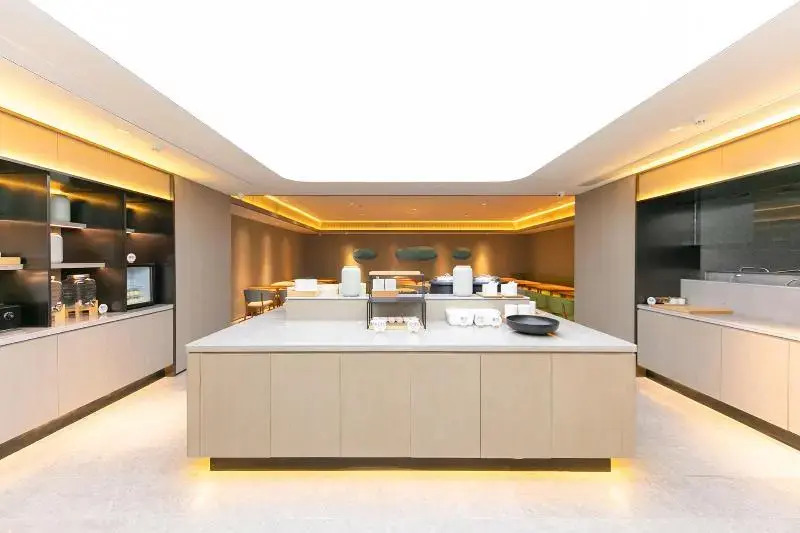 Hanting Hotel (Nanjing Confucius Temple Sanshan Street Metro Station)