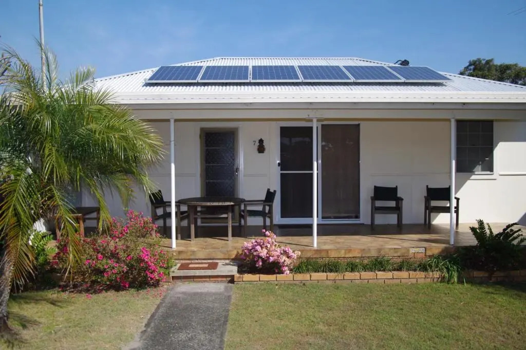 Fleur Cottage, 7 Willow Street