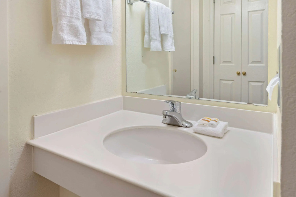 La Quinta Inn & Suites by Wyndham Salt Lake City - Layton