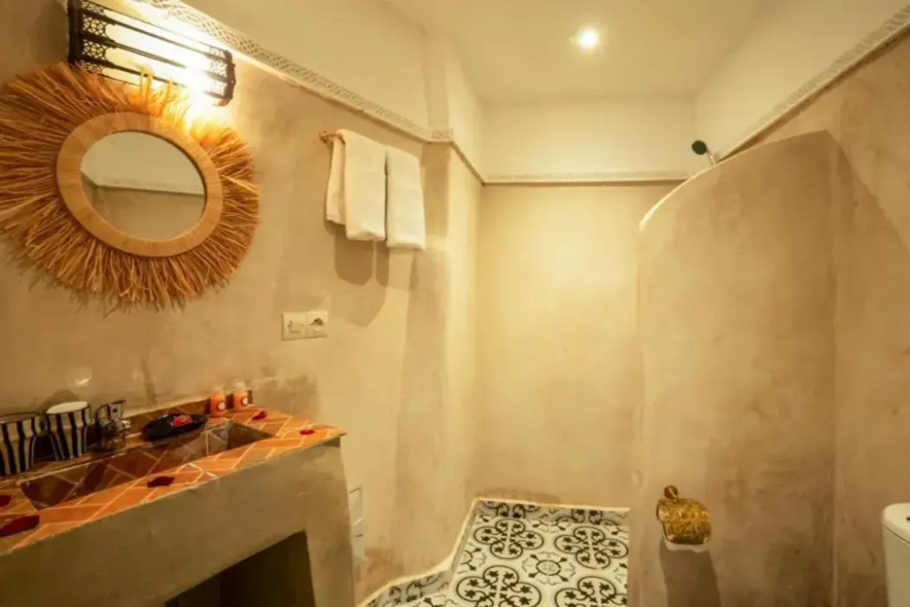 Riad Les Dunes And SPA