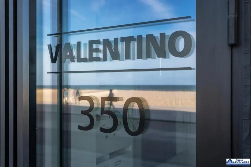 Valentino 0401