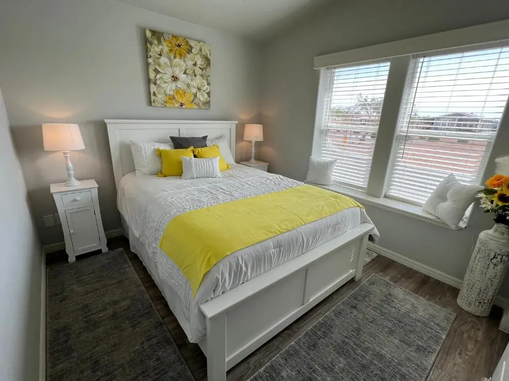 Monte Vista Village Resort Mesa 3 Bed 2 Bath Age Restricted Must be 55 or more